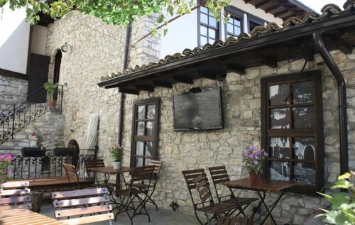 Hani i Xheblatit, Prenota Hotel Prefettura di Berat Berat County