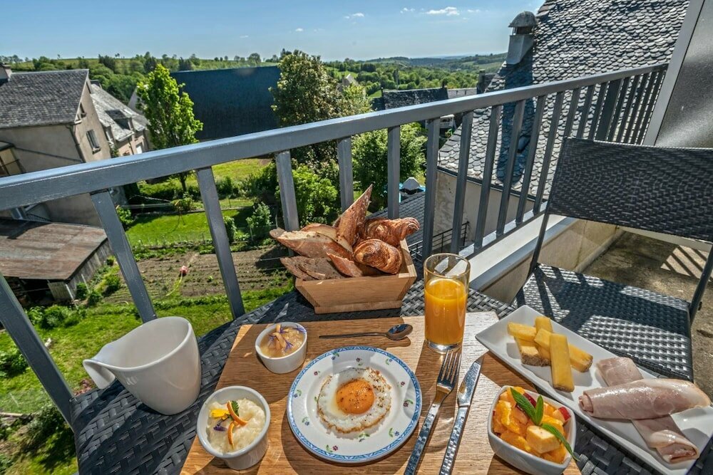 Logis Hôtel Rest. Gilles Moreau
