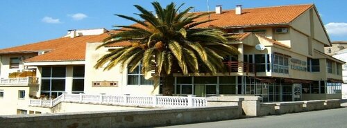 Hotel La Palmera, Varaa Hotelli  