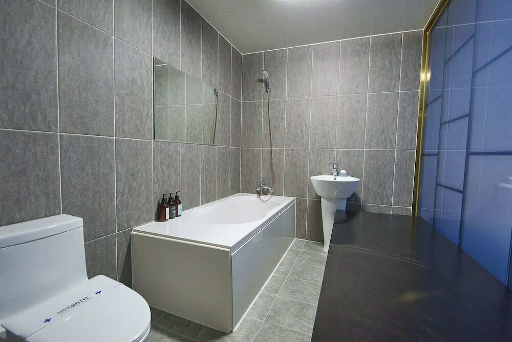Danube HOTEL