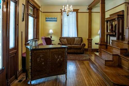 Elk River Hotel & Cafe, Забронировать Отель Саттон Западная Виргиния