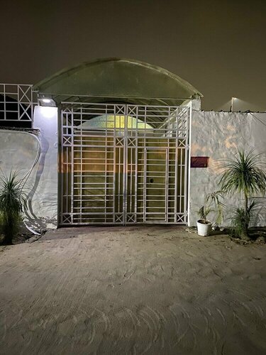 Milestone Hotel and Resort, Забронировать Курортный отель Отели Нью-Дели с парковкой, Парковка