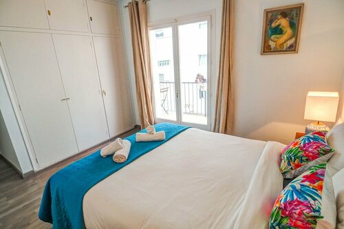 The Lilium Apartment by Hello Apartments Sitges, Забронировать Апартаменты/квартира Апартаменты Коста-дель-Гарраф, Апартаменты/квартира