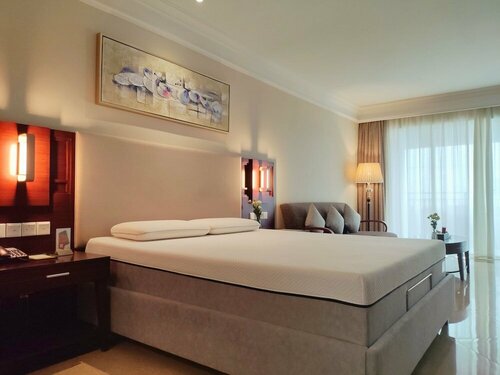 Days Hotel & Suites Venice Nanguo, Rezervați Hotel Hoteluri în Hainan cu parcare, Parcare