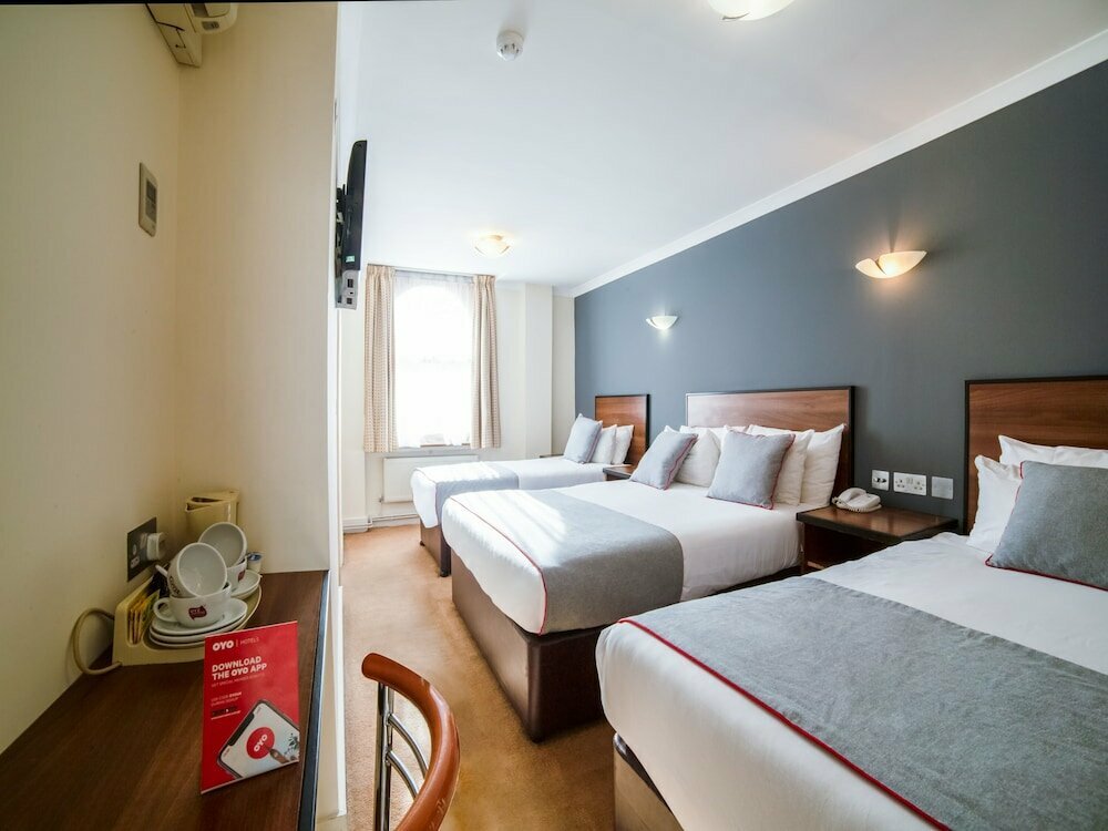 Elysee Hotel
