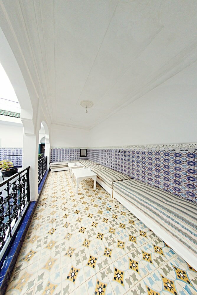Hostel BE 20