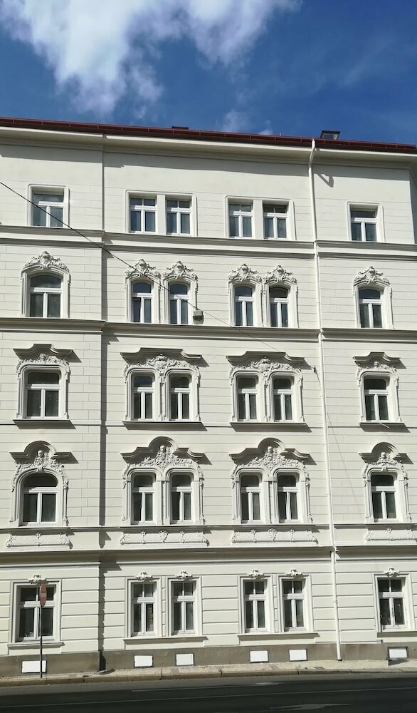 Figaro Suites