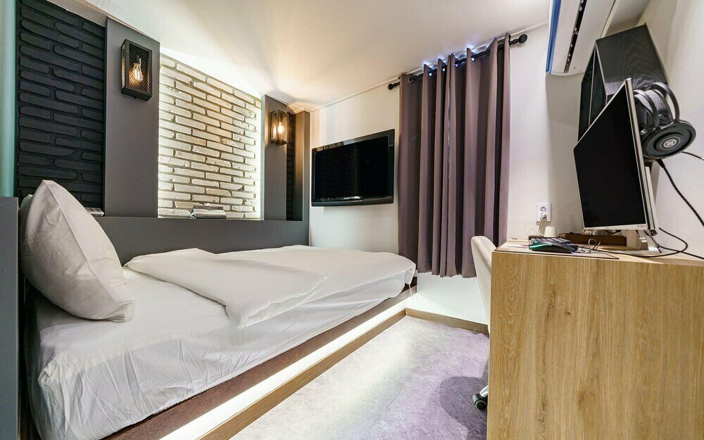 Hotel Yolo Yeongdeungpo