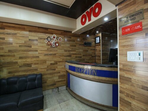 OYO 29553 Hotel Essar, Забронировать Отель Отели Jammu & Kashmir Ski с парковкой, Парковка