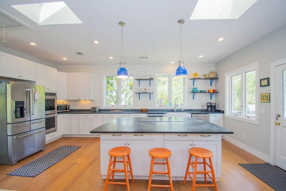 625 Seahorse Annex