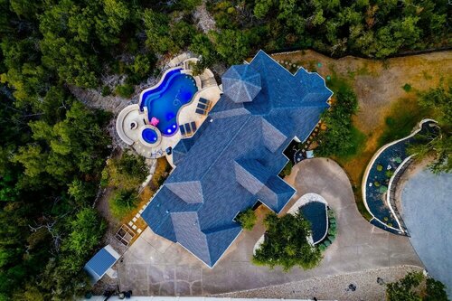 Hillside Infinity Pool Retreat, Забронировать Дом для отпуска Остин Greater Austin