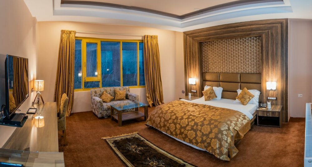 Hotel D' Meadows Ladakh