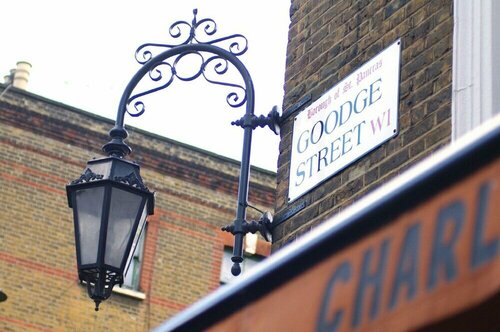 The London Agent Fitzrovia Studio 2, Забронировать Апартаменты/квартира Отели Большого Лондона с парковкой, Парковка