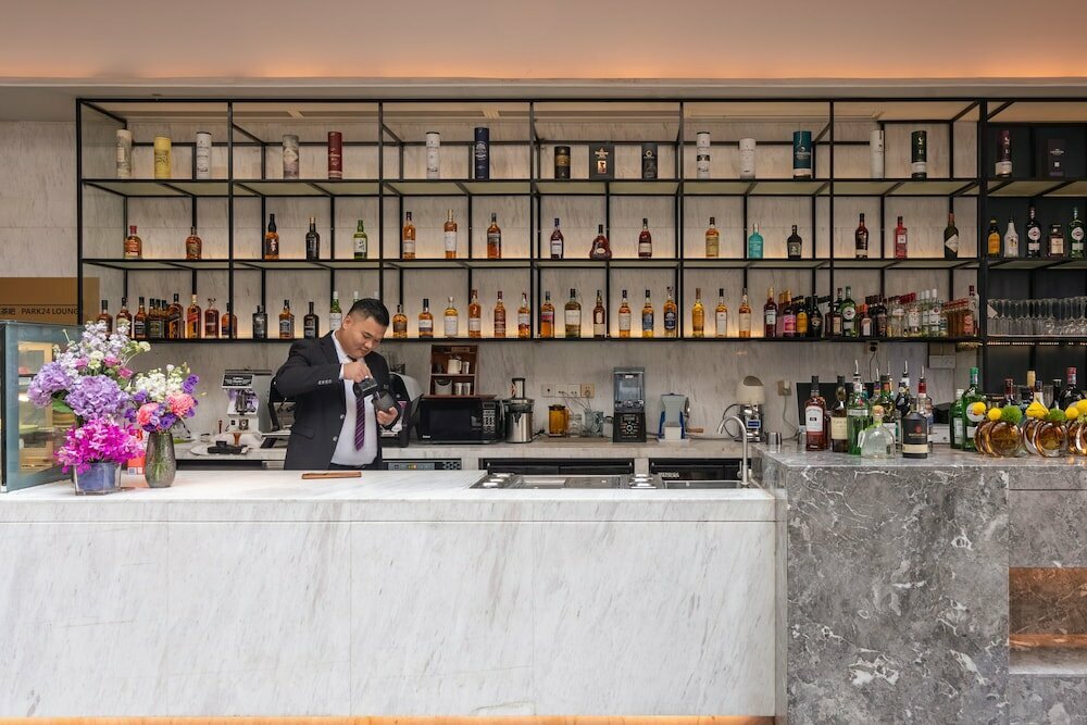 Imperial Traders Elong Hotel
