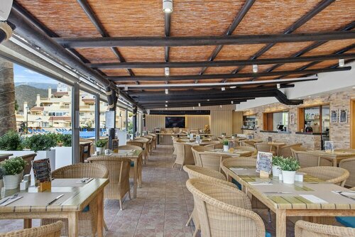 Ramada Residences by Wyndham Costa Adeje, Забронировать Апарт-отель Апарт-отели Teide National Park, Апарт-отель