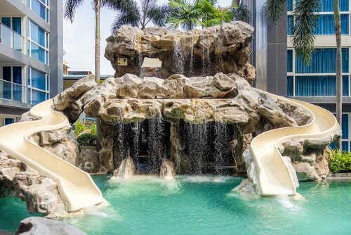 Azure Hotel Pattaya, Забронировать Отель Центральная Паттайя 