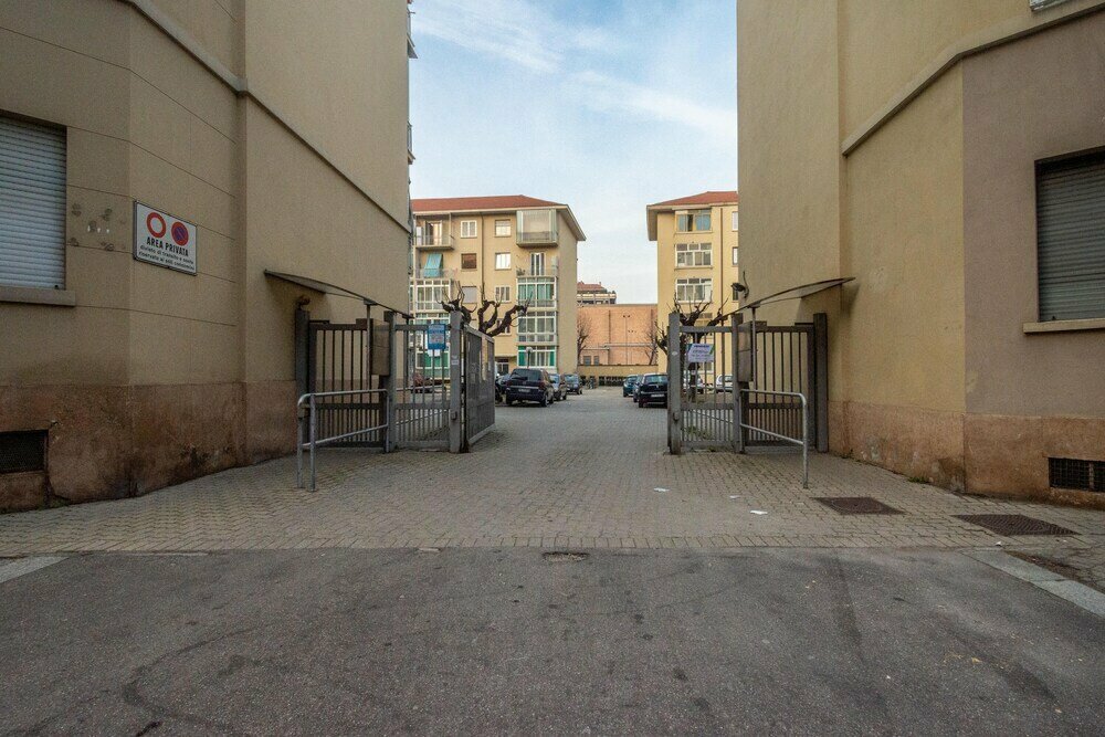 Ruffini Park Apartment