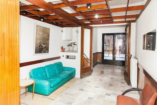 Full renovated adorable apt in Athens, Забронировать Апартаменты/квартира Афины периферийная единица Центральные Афины