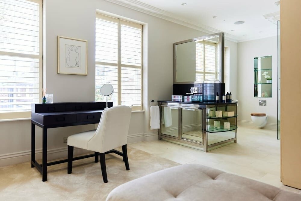 The Chelsea Escape - Spacious 5bdr Flat With Garden
