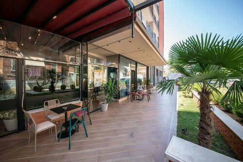 Hotel Relax, Book Hotel Hoteller i Tirana County med pool, Swimmingpool