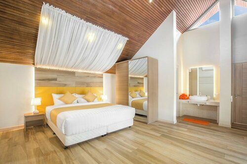 2-bdr Luxury Villa At A Villa Resort