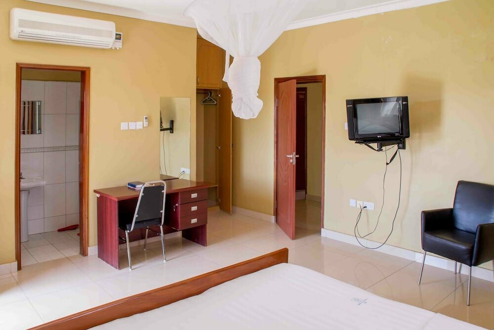 Akello Hotel