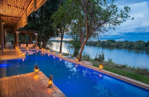 Matetsi Victoria Falls, Book Feriehus Hoteller i Victoria Falls med parkering, Parkering