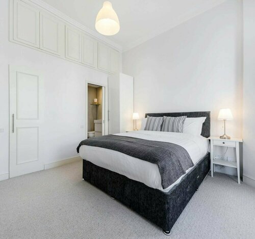 Elegant Earl's Court 2 bed 2 Bath Near Tube, Забронировать Апартаменты/квартира Апартаменты Большого Лондона, Апартаменты/квартира
