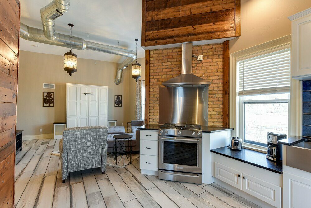 Stay Chateau Suite 1