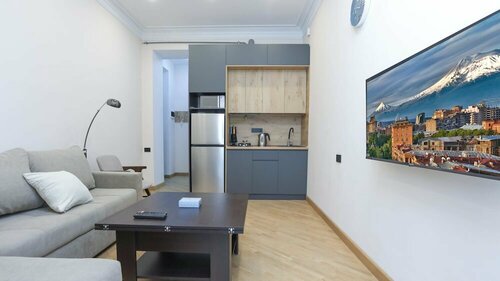 Stay na ul Abovyana 36-4, Book  Jerevan Armenien
