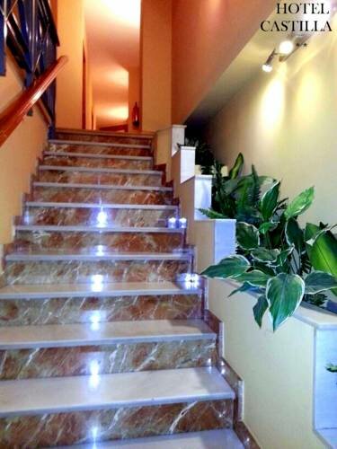 Hotel Castilla, Забронировать Отель Отели Антекера с завтраком, Завтраки