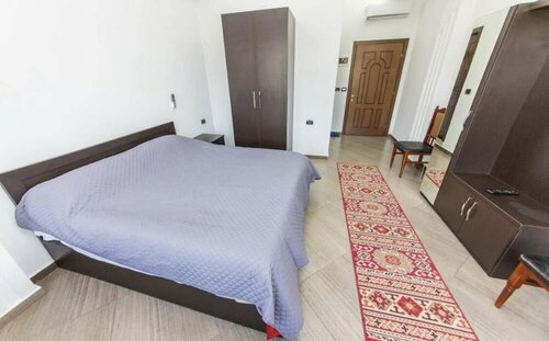 Hotel Ajka, Reserva ahora Hotel Condado de Berat Berat County