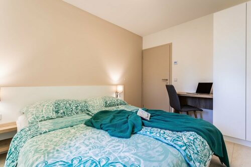 VSG Resort, Забронировать Курортный отель Отели Солине с бассейном, Бассейн