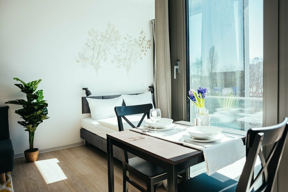 The Rix Studios & Suites