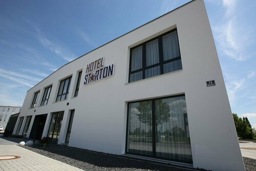 Hotel Starton am Ingolstadt Village, Забронировать Отель Отели Верхней Баварии с завтраком, Завтраки