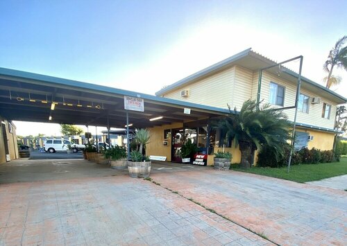PROSERPINE MOTOR LODGE, Buchen Sie Gasthaus Proserpine Whitsundays
