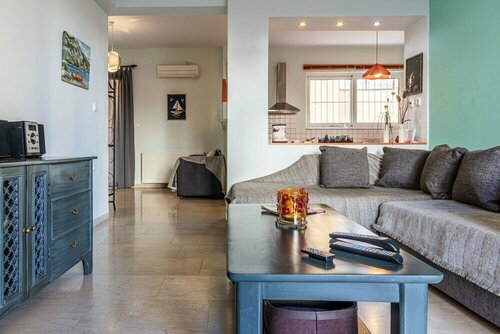 Erika's Oasis - Stylish Living in the Heart of History, Rezerwuj Hotel Kalamata 