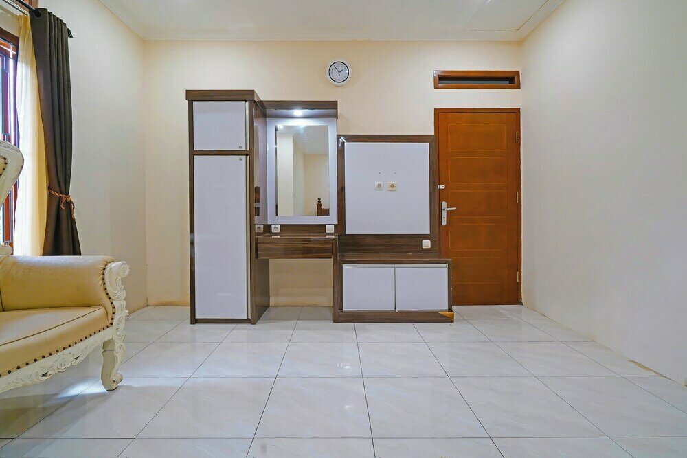Collection O 92634 Villa Ds