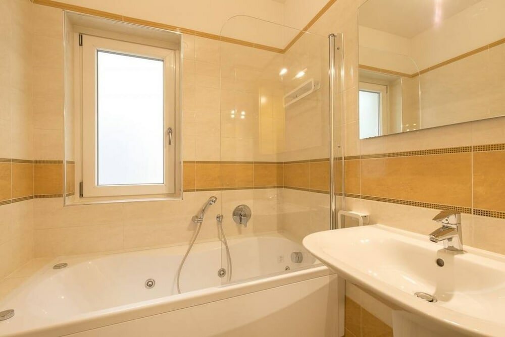 Prestige Du Lac Apartments