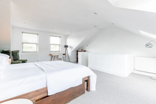 A Charming 2 Bedroom Retreat In East Dulwich, Забронировать Апартаменты/квартира Отели Большого Лондона с парковкой, Парковка
