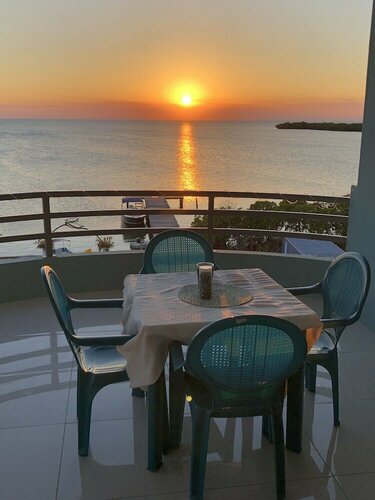 Bay Towers, Foglalás Szálloda Belize Islands szállodák medencével, Uszoda