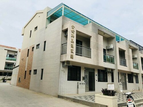 Jin Da Paint B&B, Book Bed and Breakfast Panshan Village hoteller med parkering, Parkering