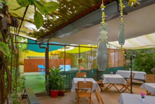 Hotel La casa Di Luna, Varaa Hotelli Hotellit Analamanga uima-altaalla, Uima-allas