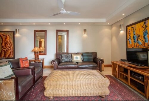 2 Bedroom Lido Apartment Sea Point, Забронировать Апартаменты/квартира Отели Си-Пойнта с парковкой, рядом с Sea Point Pavilion Swimming, Парковка