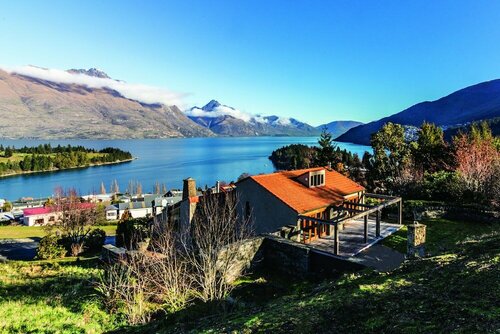 Queenstown Hill Haven, Забронировать Отель Отели Отаго с парковкой, Парковка