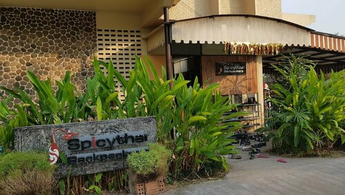 Spicythai Backpackers, Забронировать Отель Чиангмай провинция Чианг Май, рядом с Wat Lokmolee