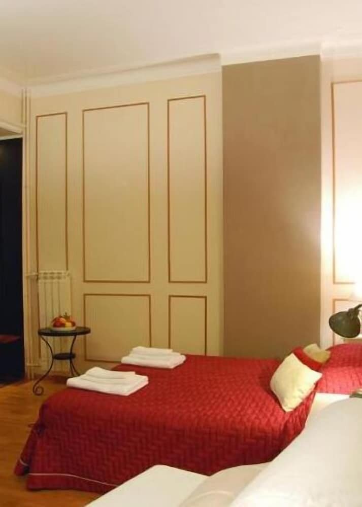 Rooms of Rome