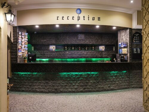 Balikcilar Hotel, Prenota Hotel Karate Iconio