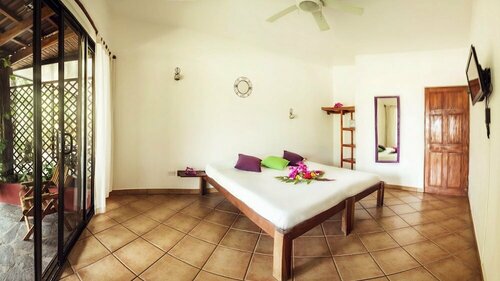 Hotel Laguna del Cocodrilo, Rezervovat Hotel Tamarindo Guanacaste