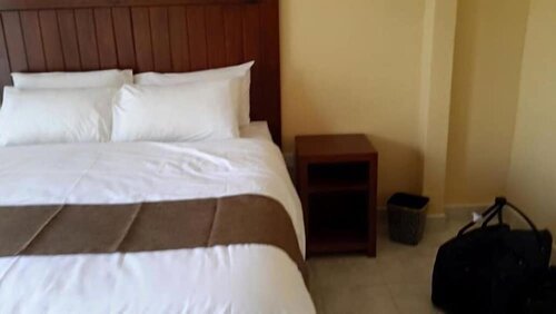 Pebble Rock Lodge, Reservar Casa de férias Casas de Campo em Bulawayo, Casa de campo / Cottage